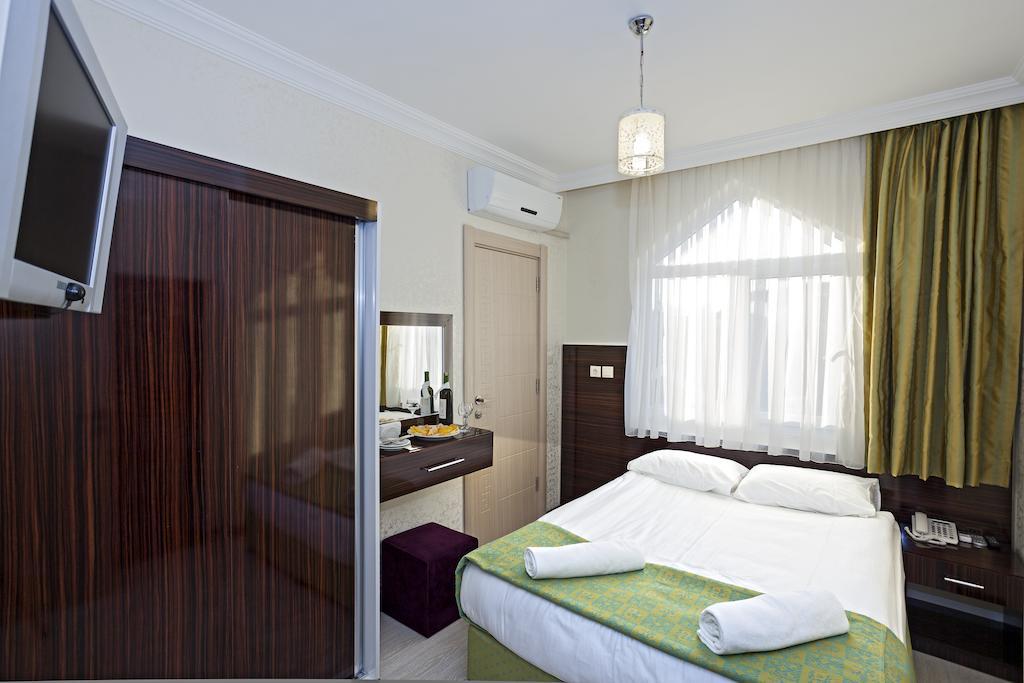 Sato Hotel Antalya Bagian luar foto