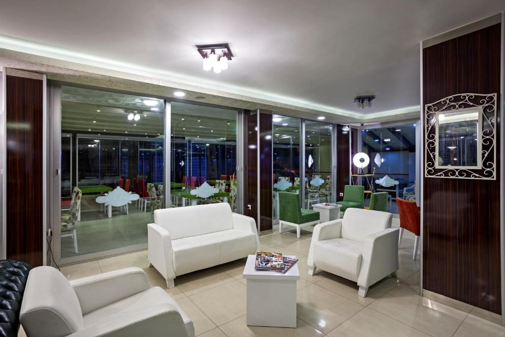 Sato Hotel Antalya Bagian luar foto