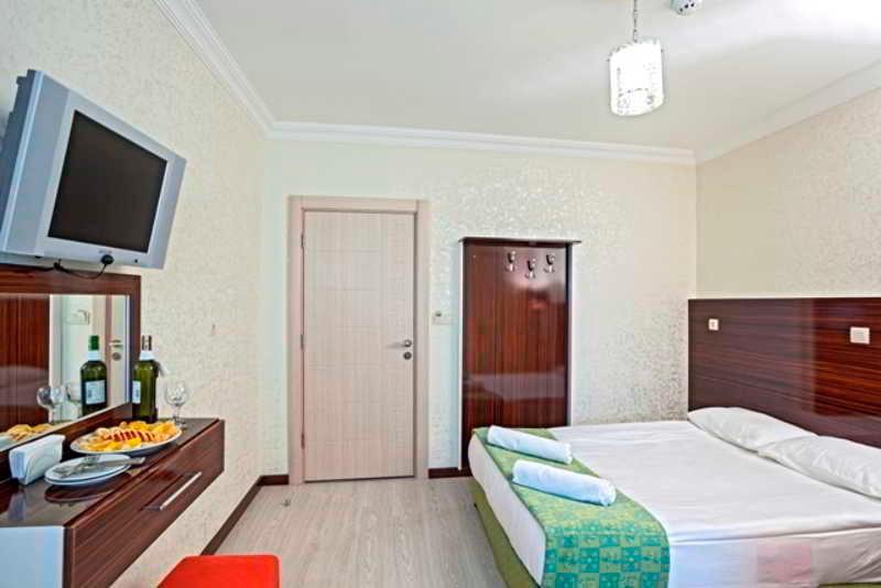 Sato Hotel Antalya Bagian luar foto